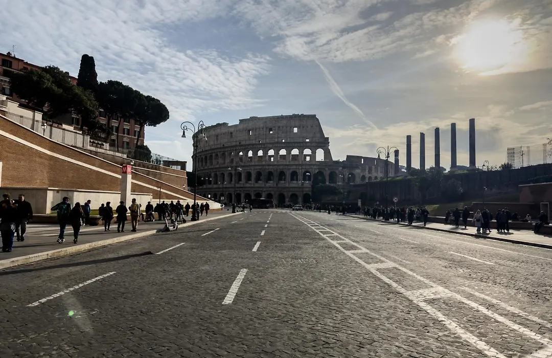 Colosseum Street Home-1